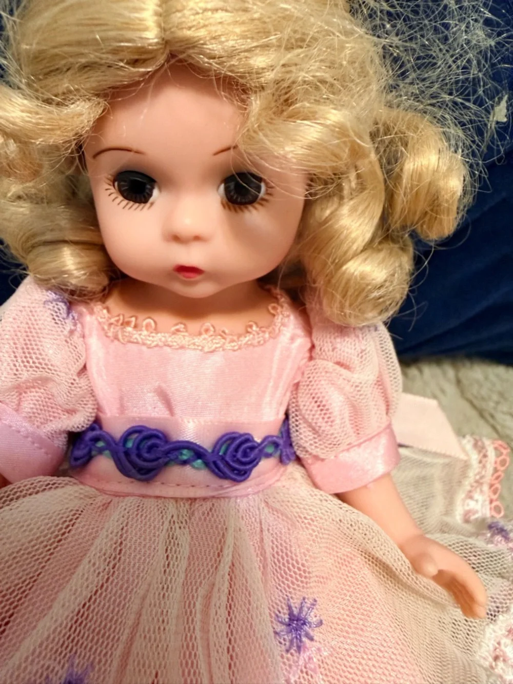 Vintage Beautiful collector Pink Madame Alexander 8